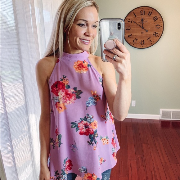 Filly Flair Tops - Filly Flair Lilac Floral Blouse Size Medium